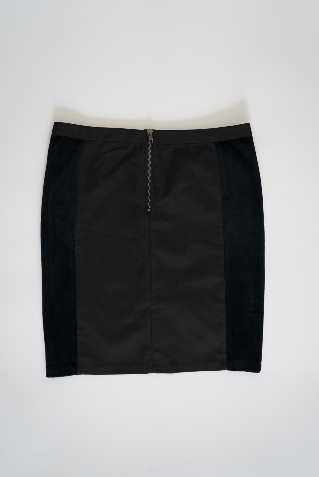 Velvet-paneled mid-rise midi skirt