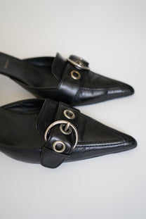 Buckle-detail leather mules (Size 41)