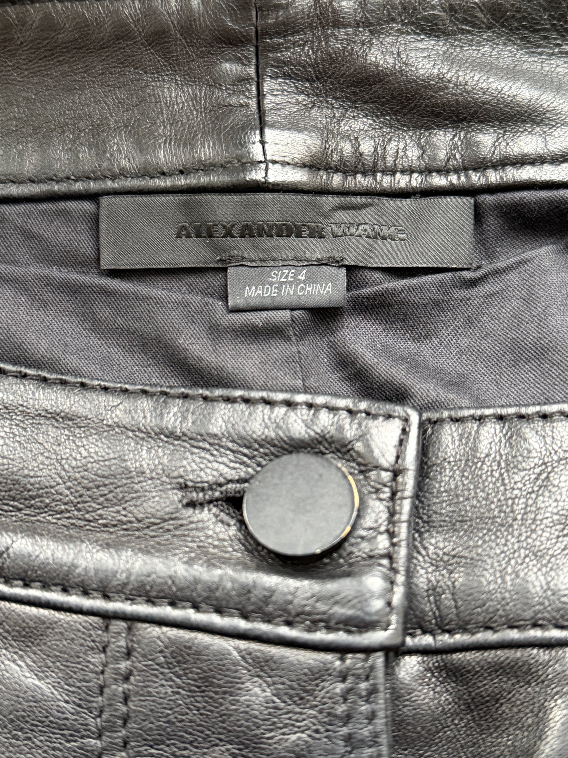 Low-rise leather hot pants