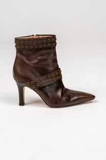 Critany eyelet leather ankle boots (Size 36)