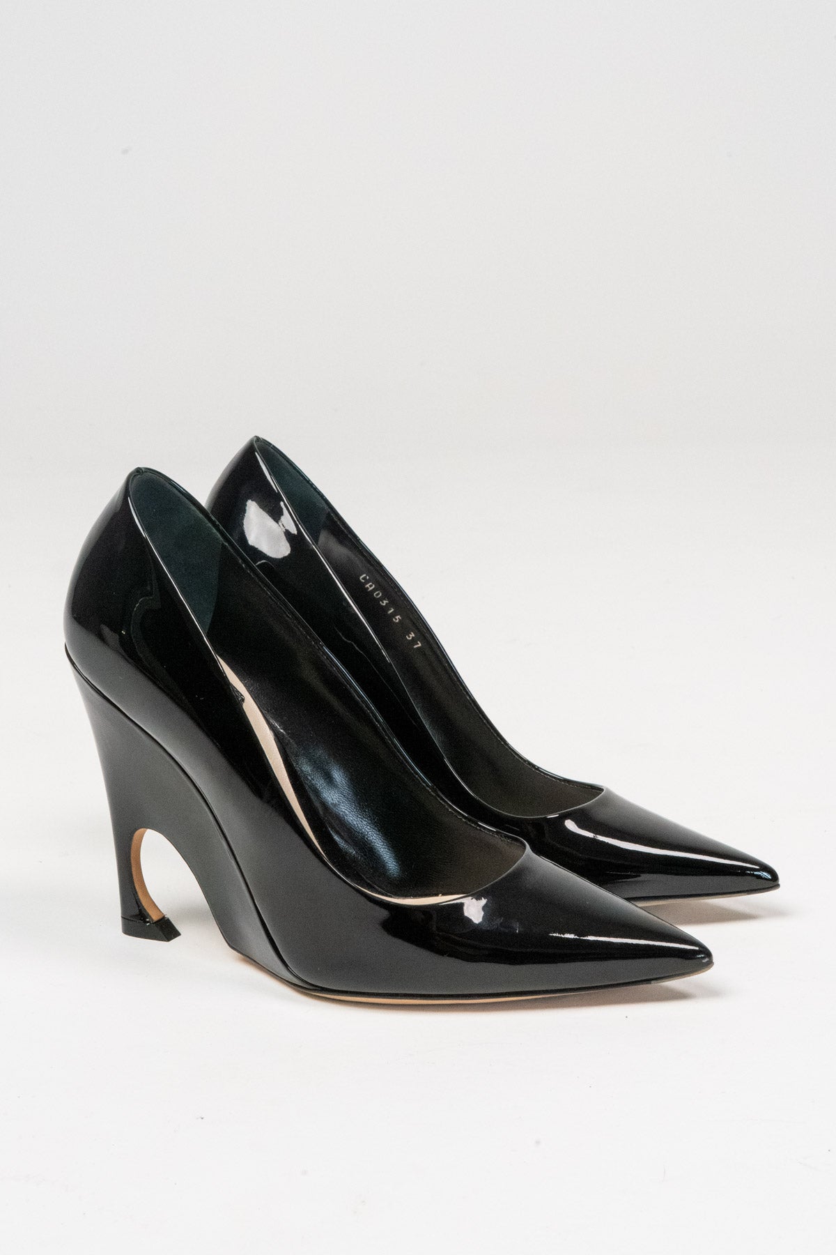 Patent leather wedge pumps (Size 37)