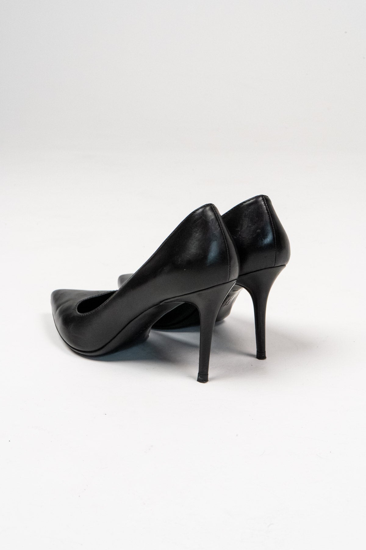 Leather pumps (Size 39)