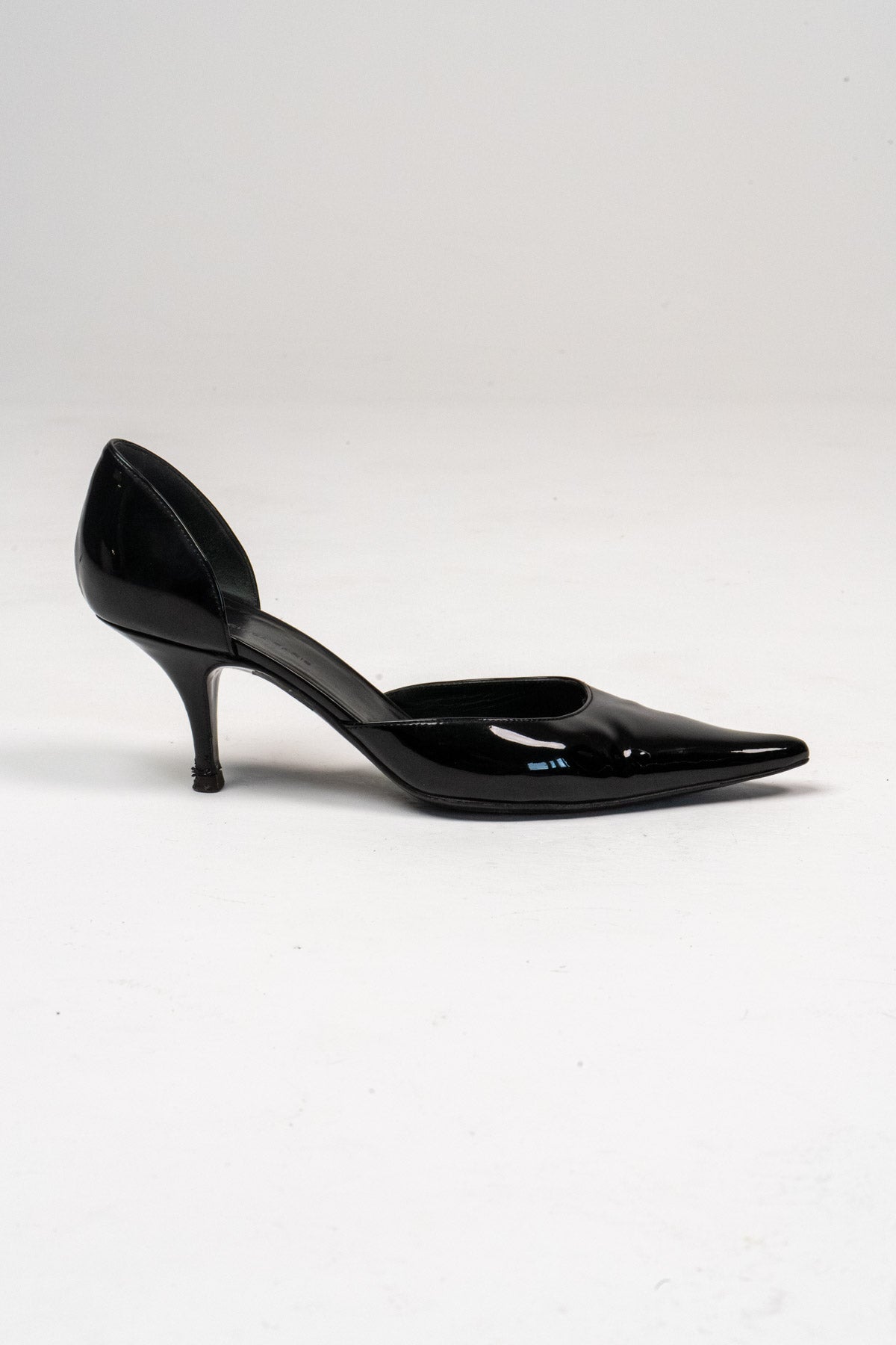 Patent leather pumps (Size 36.5)
