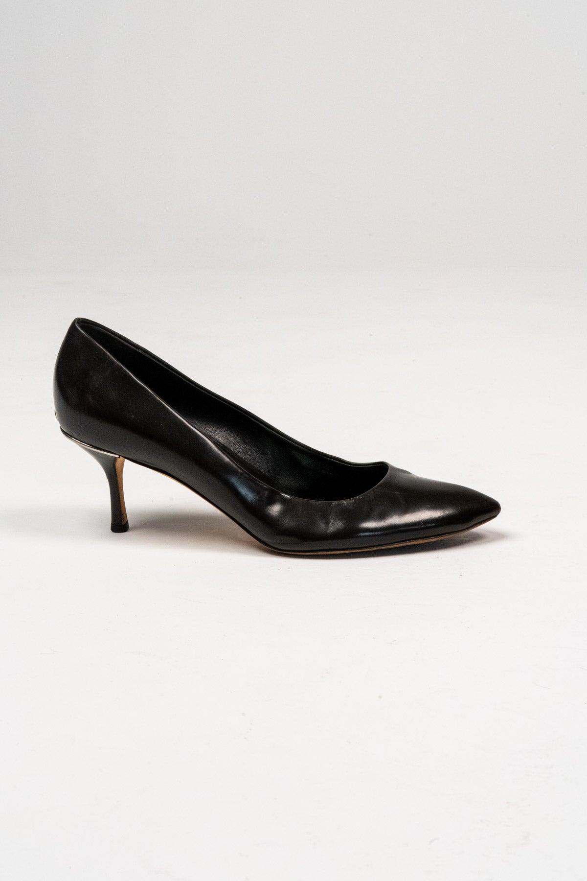 Gucci Interlocking G embellished leather pumps (Size 39.5)