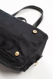 CC leather-trimmed jacquard shoulder bag