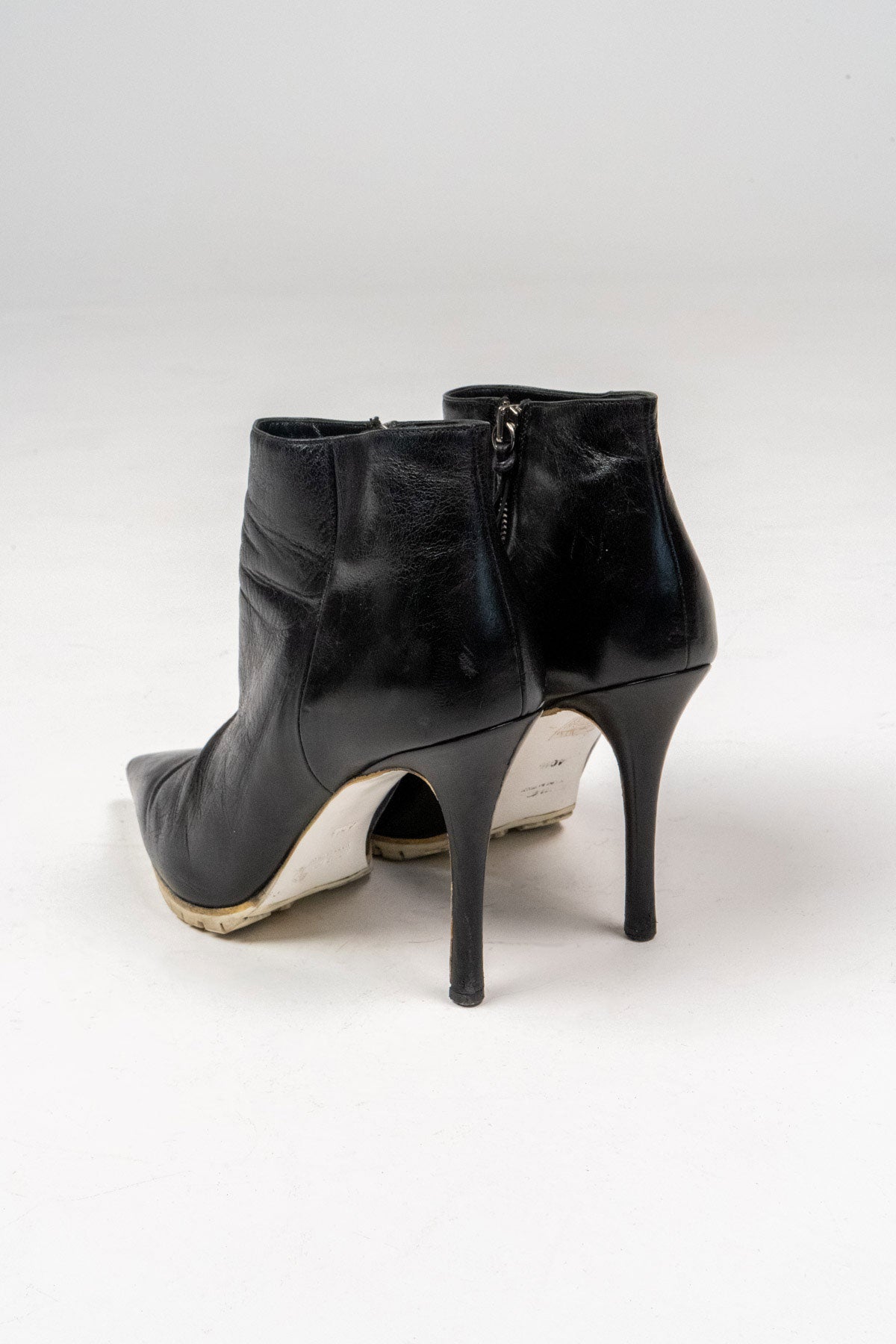 Leather ankle boots (Size 40.5)
